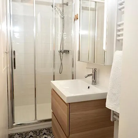 Eiffel Tower * 파리