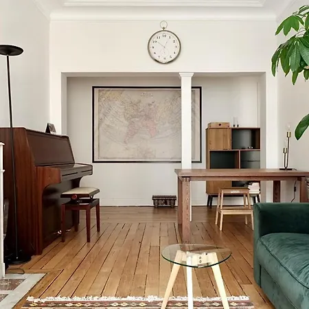 Eiffel Tower Apartment